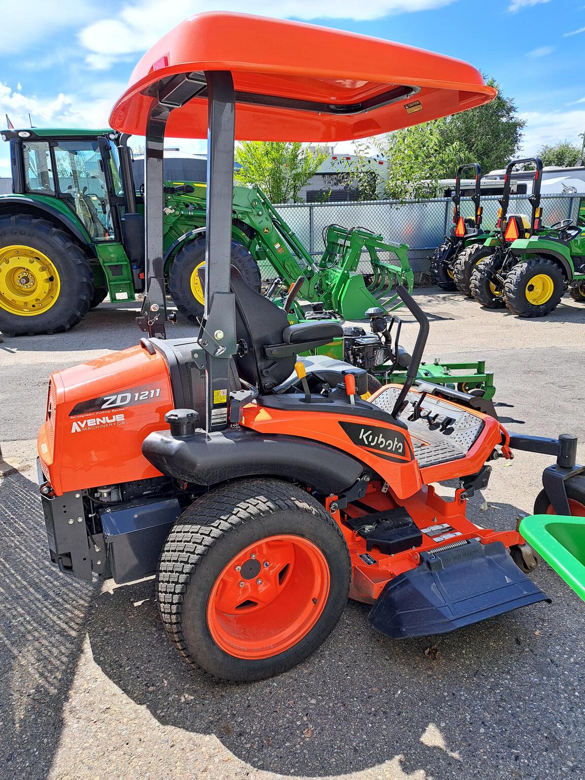 2024 Kubota ZD1211 Image 2