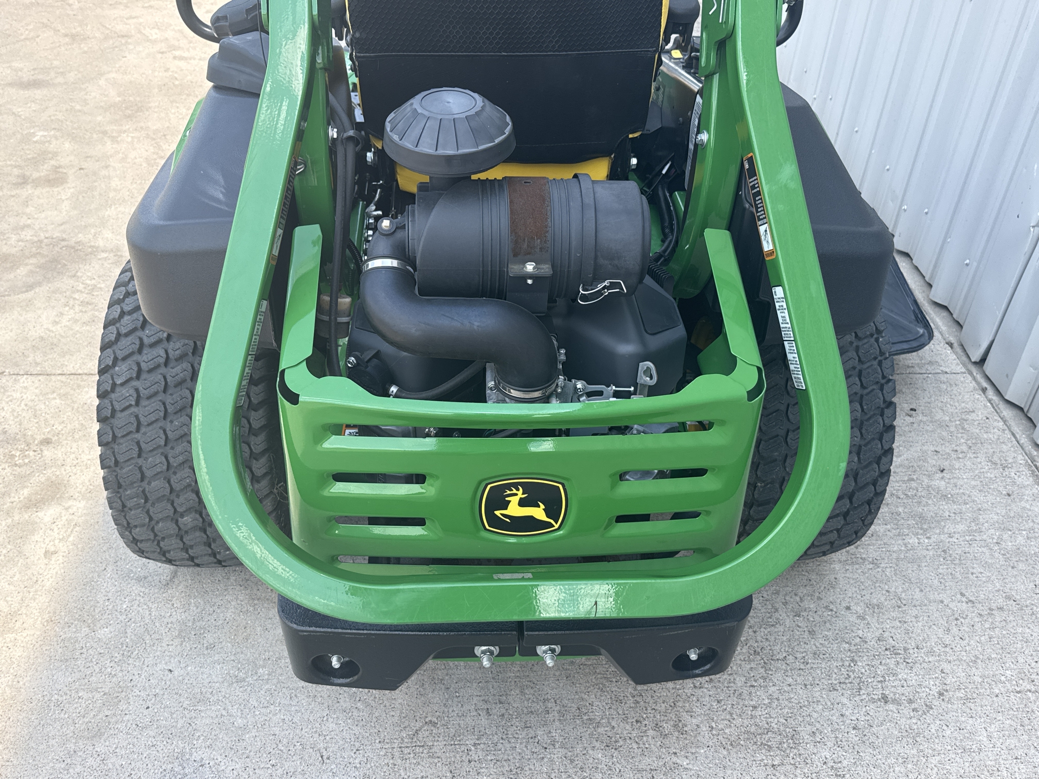 【美品！】JDE ZERO John Deere Bagger Capable Zero-Turn Riding Lawn Mowers at