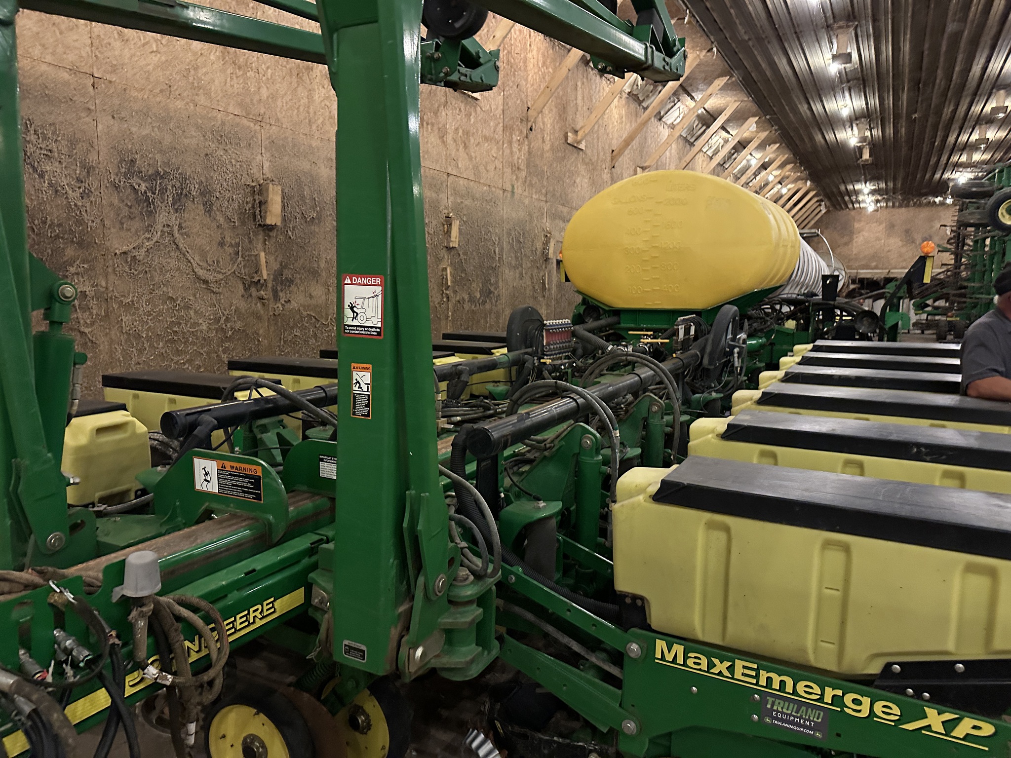 2012 John Deere 1770NT Image 12