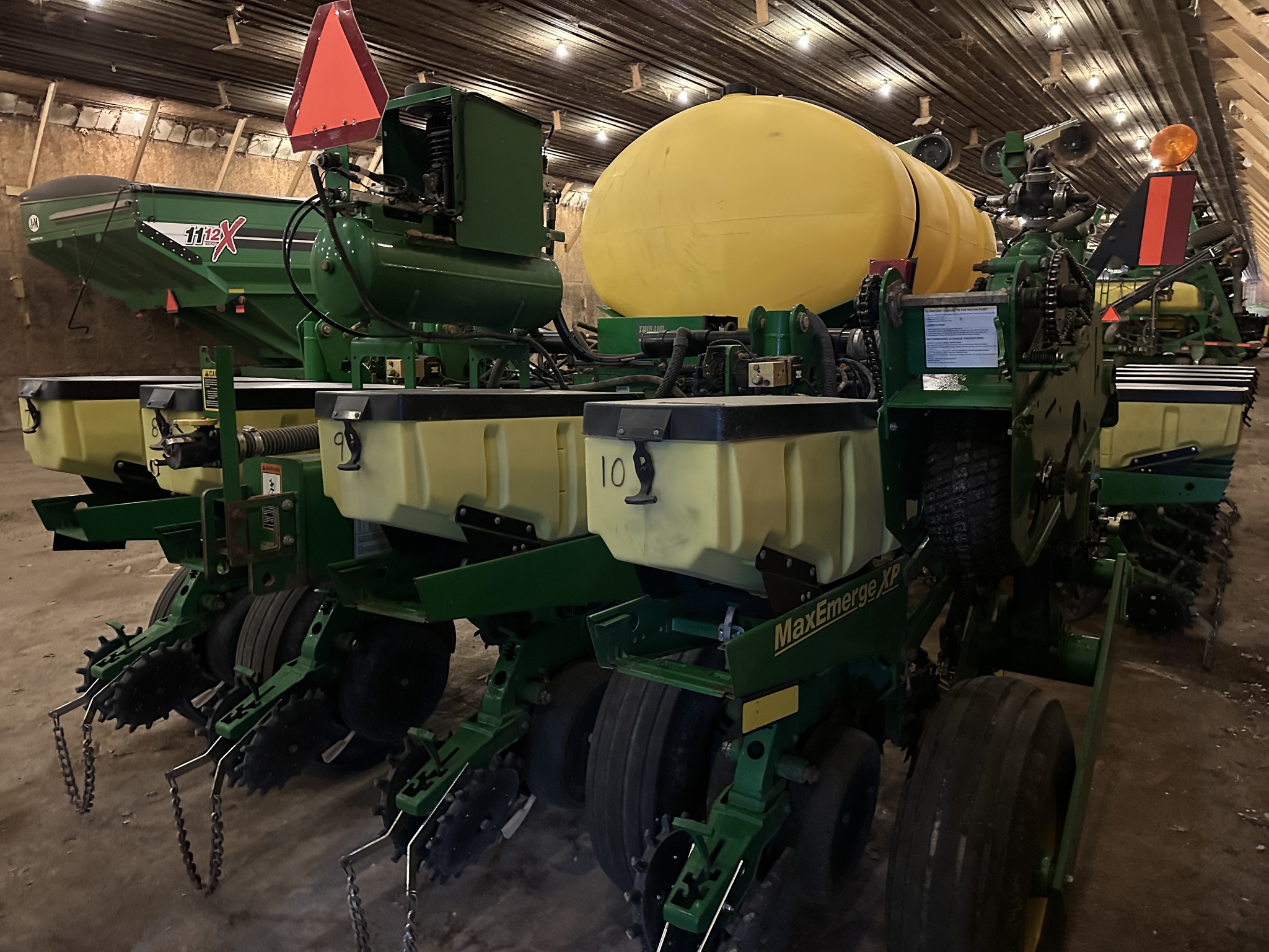 2012 John Deere 1770NT Image 9