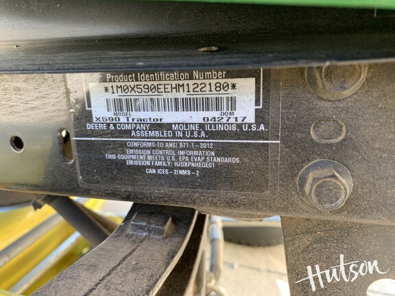 Photo of 2017 John Deere X590
