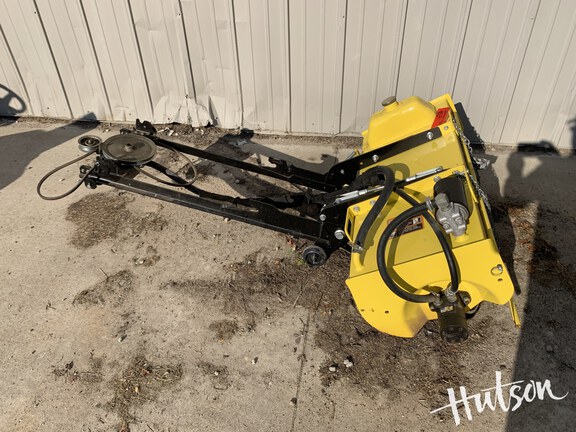 Photo of 2017 John Deere X590
