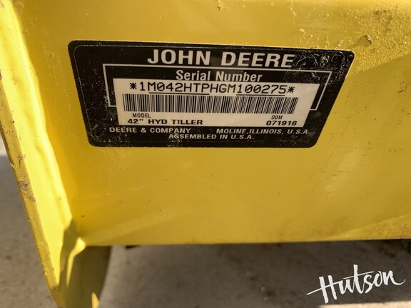 Photo of 2017 John Deere X590