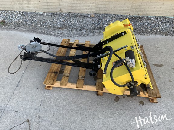 Photo of 2017 John Deere X590
