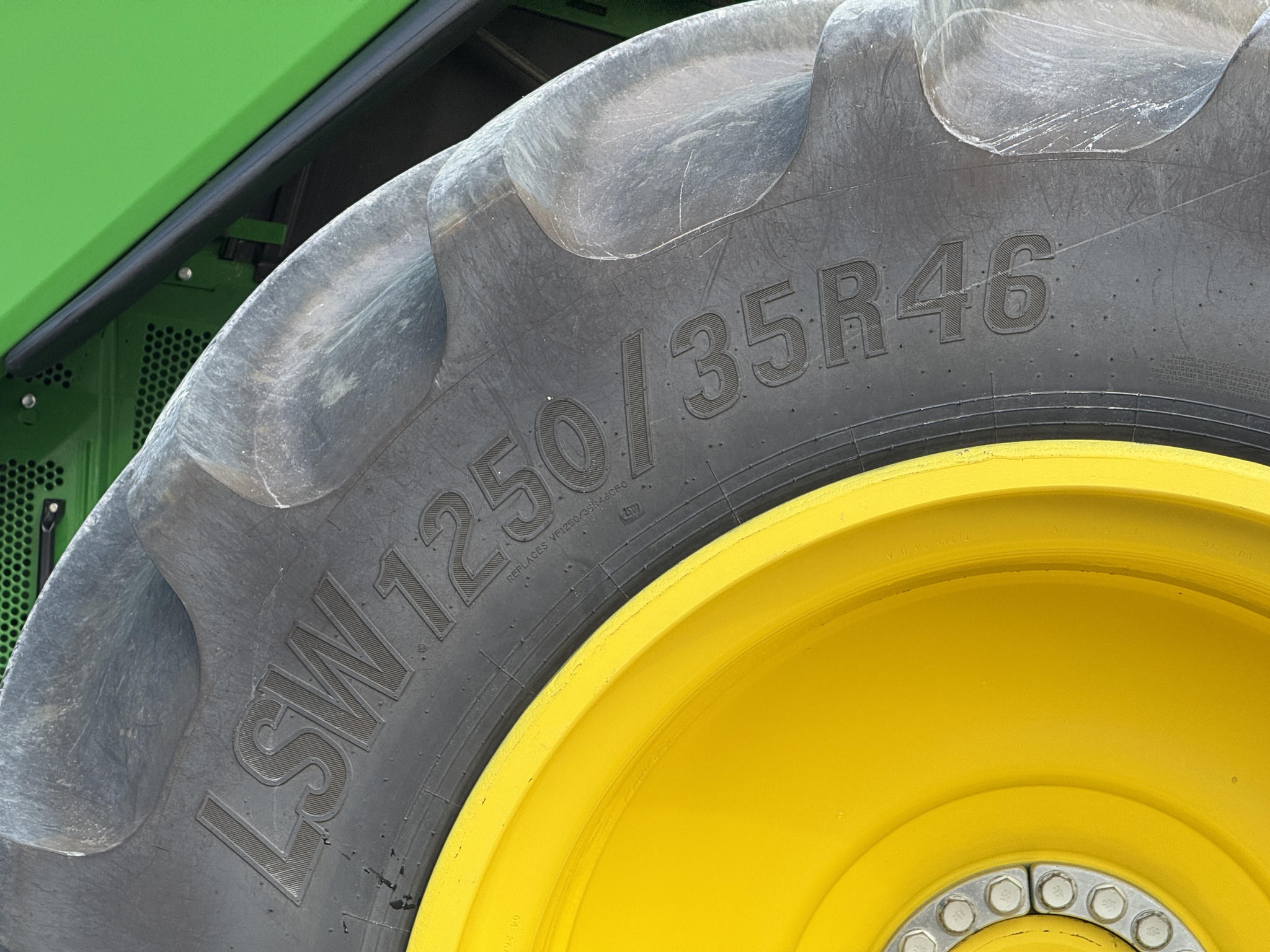 2023 John Deere X9 1100 Image 41