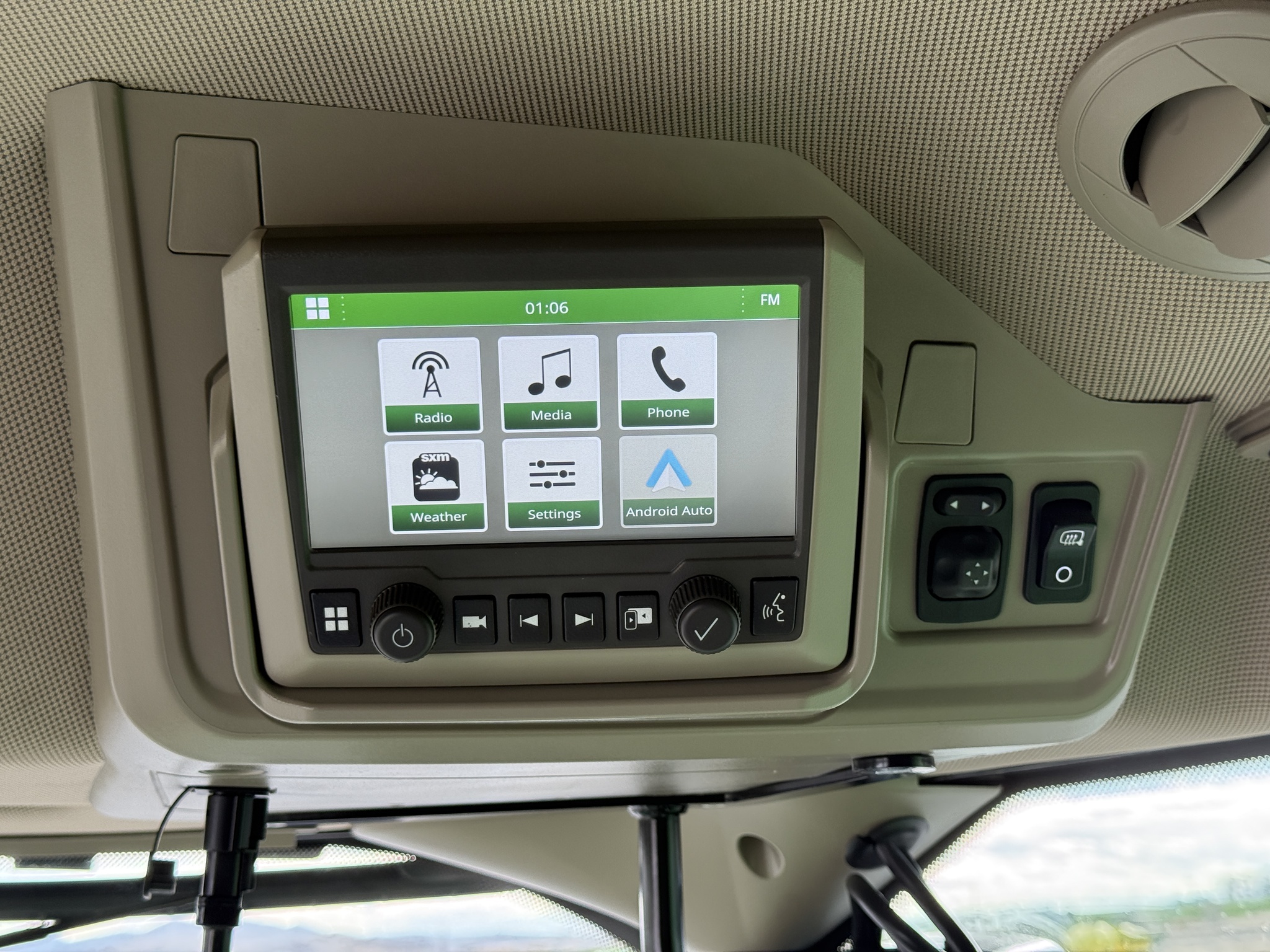 2023 John Deere X9 1100 Image 18