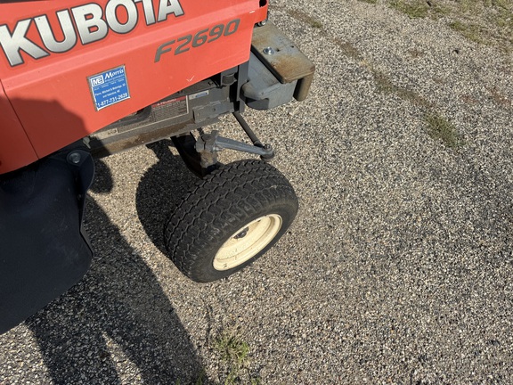 2016 Kubota F2690E (23rd thumbnail)