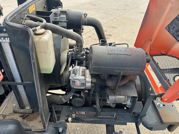 2016 Kubota F2690E (28th thumbnail)