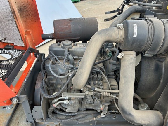 2016 Kubota F2690E (21st thumbnail)