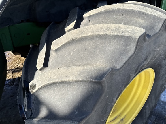 Used 2018 John Deere 8400 Self Propelled Forage Harvesters at Horizon Ag & Turf in Lloydminster, AB - Photo8