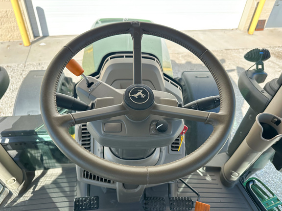 2024 John-Deere 6R 130