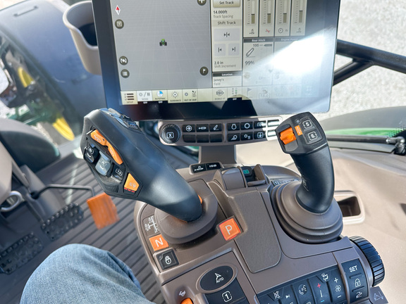 2024 John-Deere 6R 130