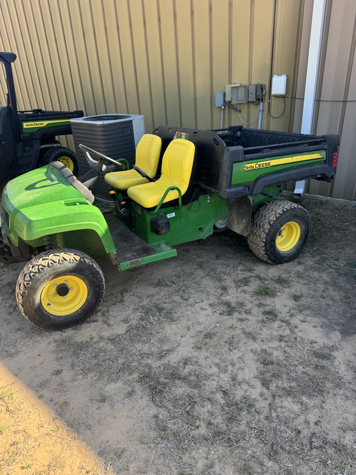 2018 John Deere TX 4X2 Image 1