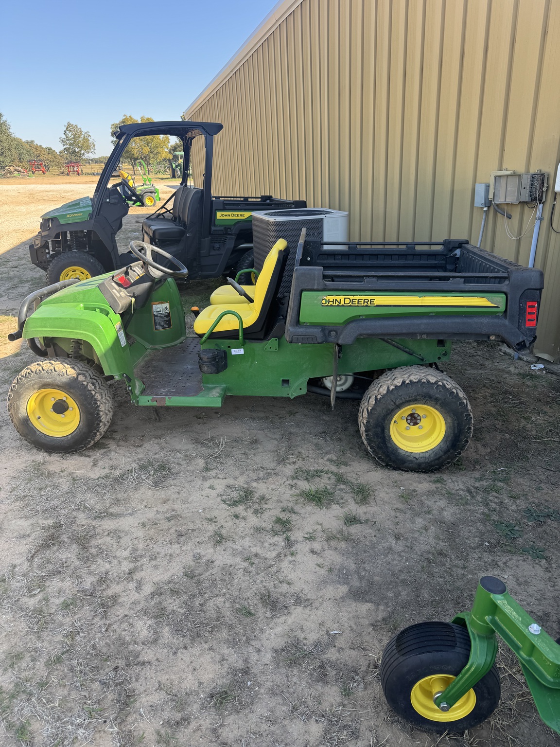 2018 John Deere TX 4X2 Image 4
