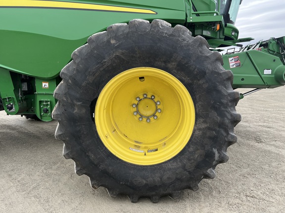 2017 John Deere S690 - Photo12