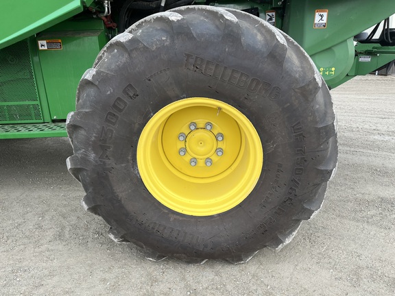 2017 John Deere S690 - Photo18