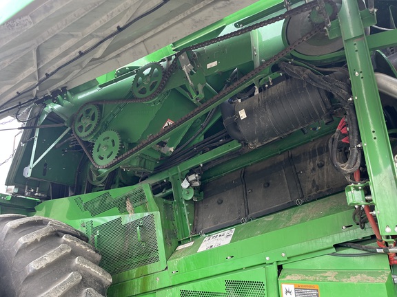 2017 John Deere S690 - Photo22