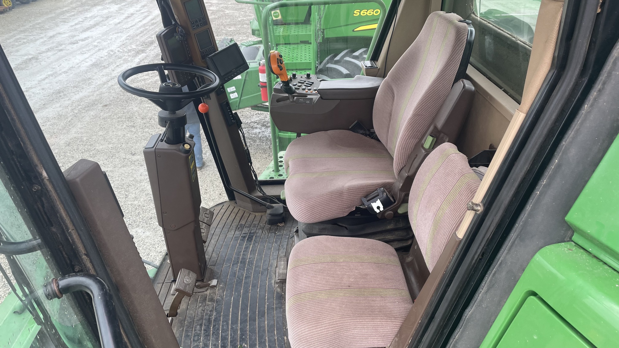 2002 John Deere 9650 STS Image 8