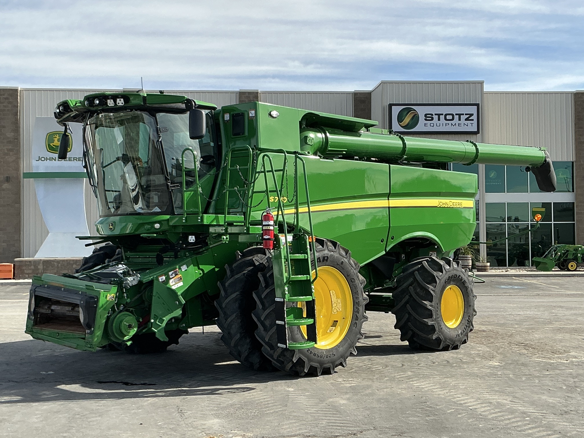 2024 John Deere S770 Image 1