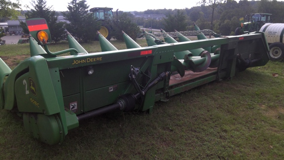 2010 John Deere 608C