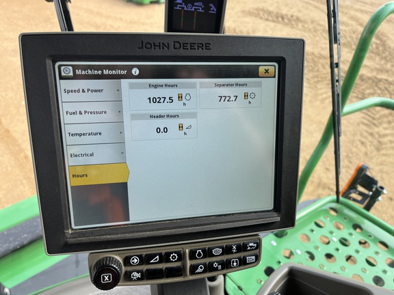 Used 2022 John Deere X9 1100 Combines at Horizon Ag & Turf in High Prairie, AB - Photo7
