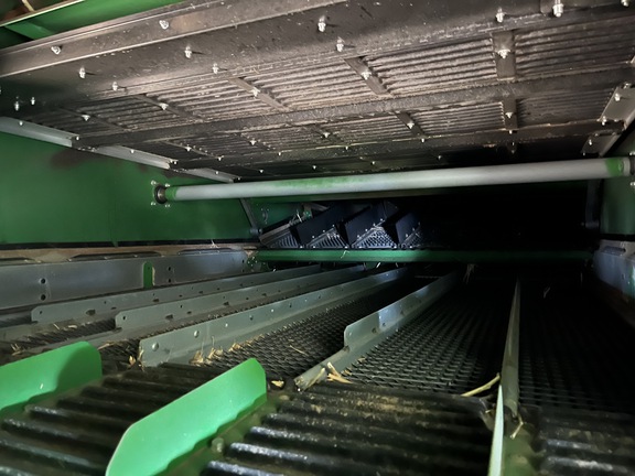 Used 2022 John Deere X9 1100 Combines at Horizon Ag & Turf in High Prairie, AB - Photo18