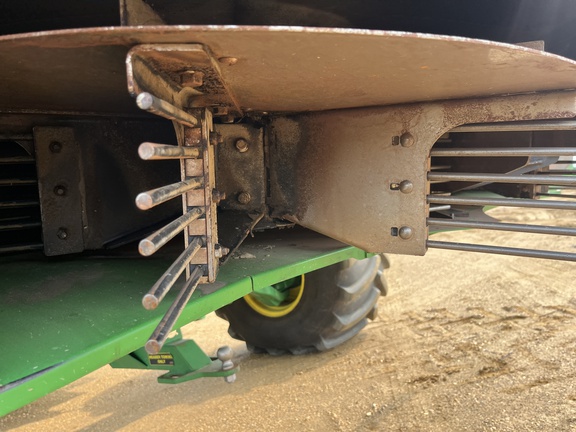 Used 2022 John Deere X9 1100 Combines at Horizon Ag & Turf in High Prairie, AB - Photo20