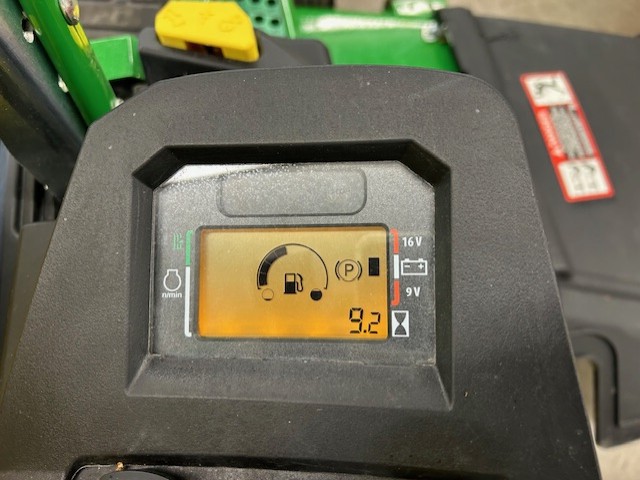 Used 2023 John Deere Z545R Zero Turn Mowers at Koenig Equipment in Bloomington, IN - PhotoXL5