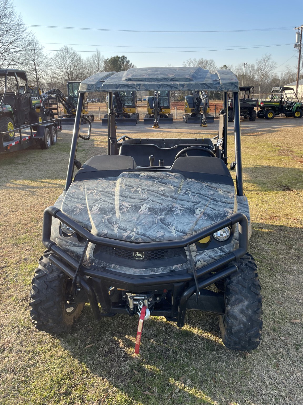 2017 John Deere XUV 590i Image 3