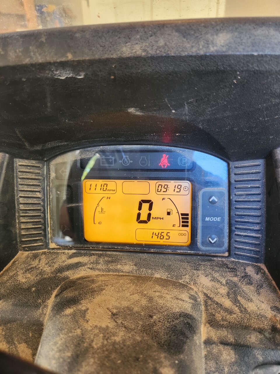 2017 John Deere XUV 590i Image 2