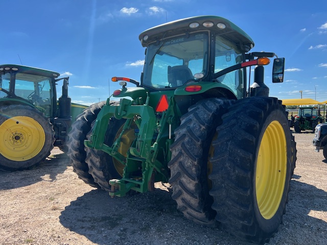 2018 John Deere 8320R Image 5