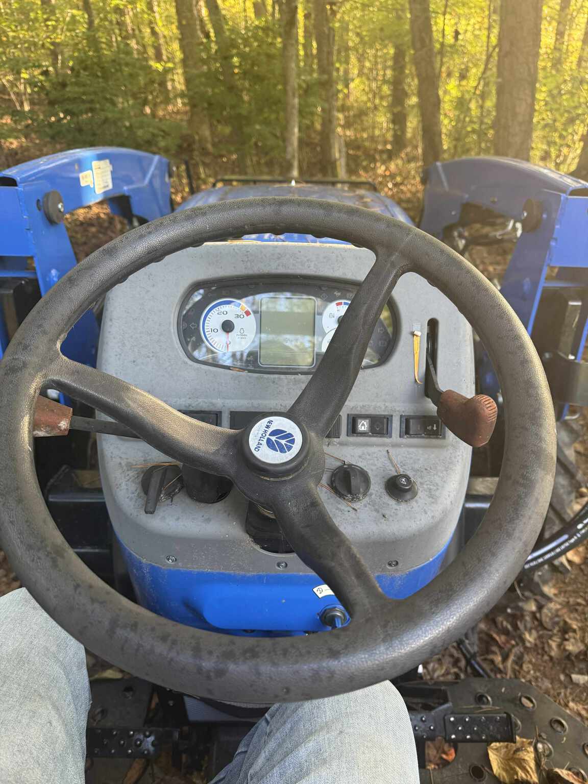 2022 New Holland Workmaster 50 Image 8