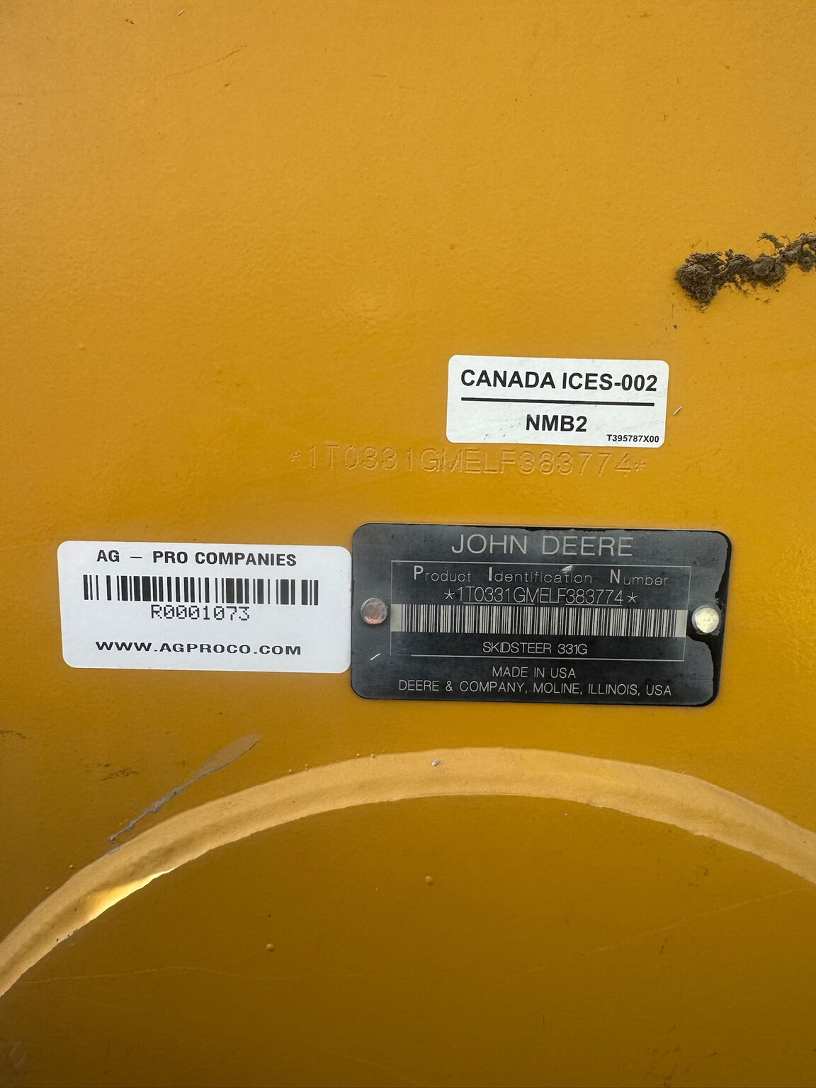 2020 John Deere 331G Image 4