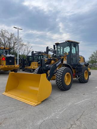 Photo of a 2025 John Deere 444 G