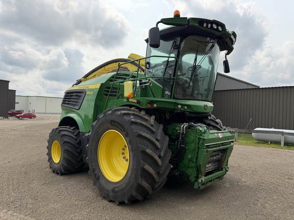  John Deere 9900