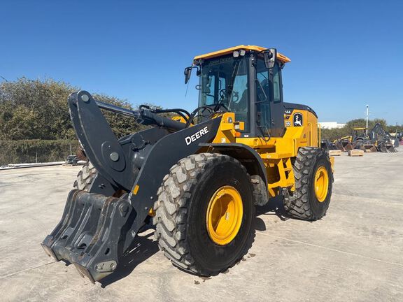 2023 John Deere 644P