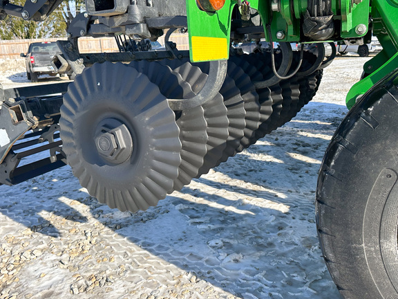 2022 John-Deere 2660VT