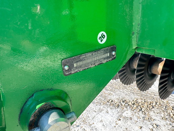 2022 John-Deere 2660VT