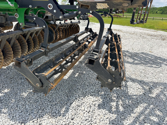 2022 John-Deere 2660VT