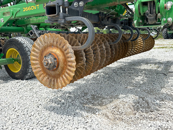 2022 John-Deere 2660VT