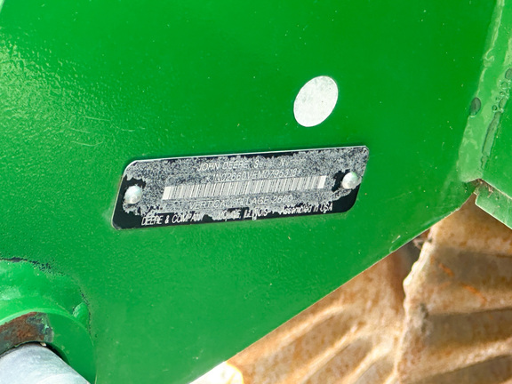 2022 John-Deere 2660VT