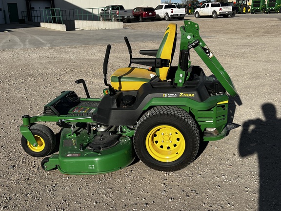 2025 John Deere Z530R - Photo6