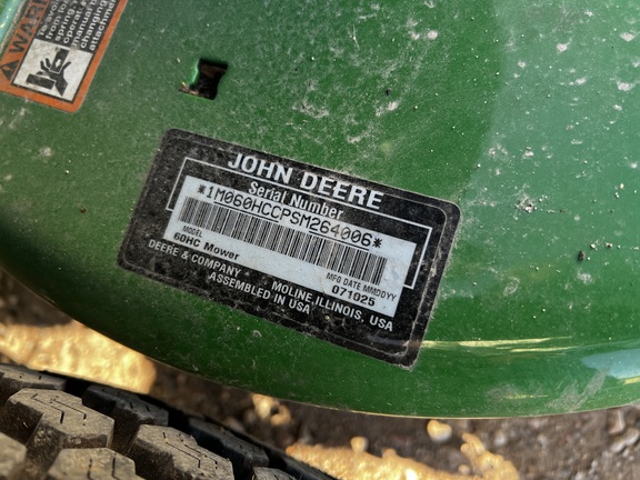 2025 John Deere Z530R - Photo20