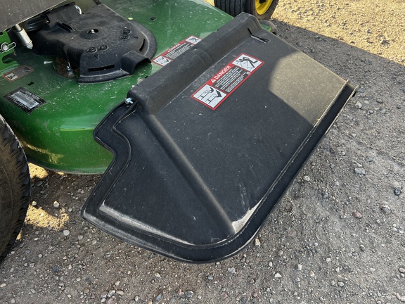 2025 John Deere Z530R - Photo16