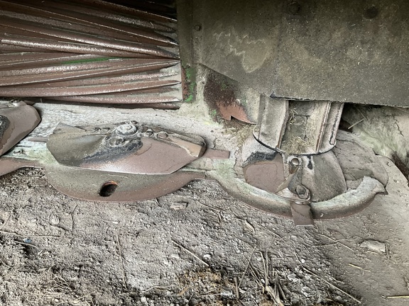 Photo of 2012 John Deere 946