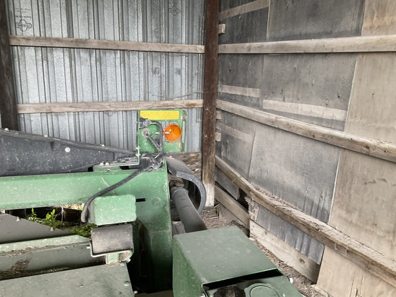 Photo of 2012 John Deere 946