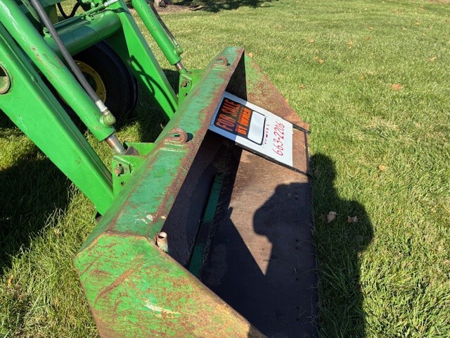 Used 1990 John Deere 2555 Utility Tractors at Koenig Equipment in Greensburg, IN - PhotoXL4