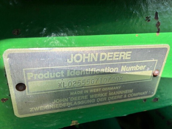 Used 1990 John Deere 2555 Utility Tractors at Koenig Equipment in Greensburg, IN - Photo6