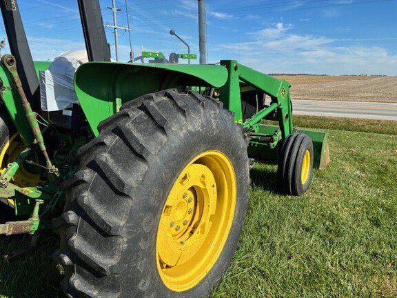 Used 1990 John Deere 2555 Utility Tractors at Koenig Equipment in Greensburg, IN - Photo2