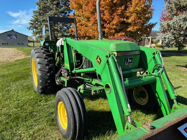 Used 1990 John Deere 2555 Utility Tractors at Koenig Equipment in Greensburg, IN - PhotoXL0